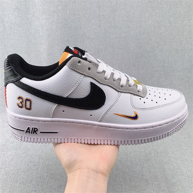 women air force one shoes 2022-11-21-047